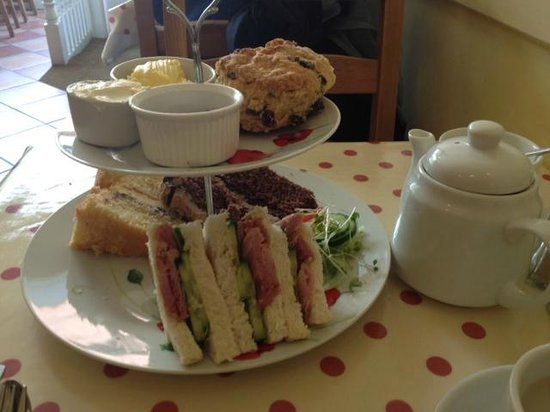 Carmar Tearoom