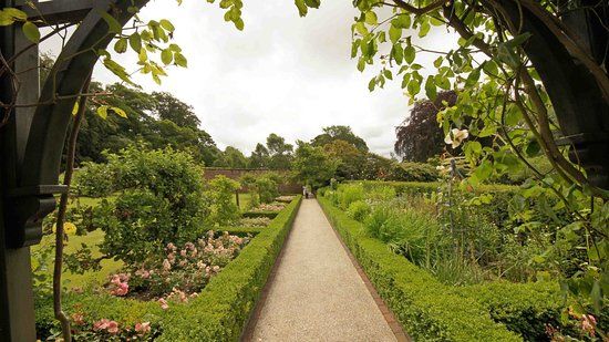 Brynbella Gardens
