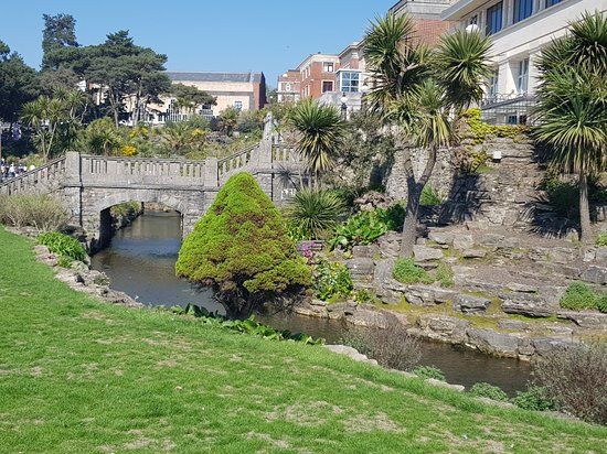 Lower Gardens