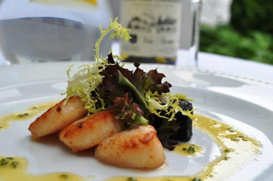MacPhunns Bar & Bistro at The Creggans Inn